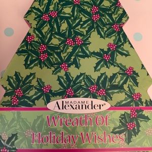 Madame Alexander Collectible Holiday Wishes Wreath
